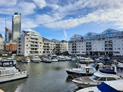 Chelsea Harbour boats and buildings